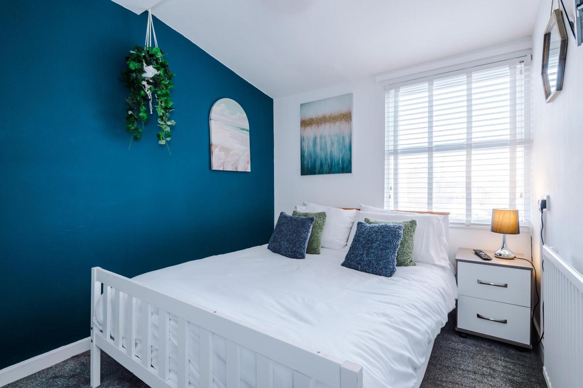 Large 7 Bedroom Town House In Chester City Centre מראה חיצוני תמונה