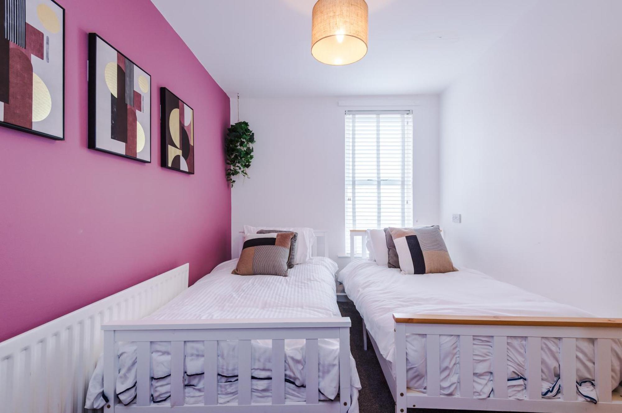 Large 7 Bedroom Town House In Chester City Centre מראה חיצוני תמונה